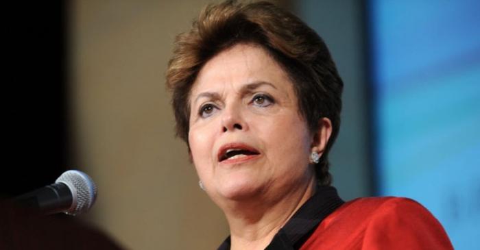 Dilma Rousseff, en Brasilia, Folha e Sao Paulo