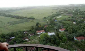 El histórico Valle de los Ingenios es una llanura que bordea la ciudad de Trinidad.