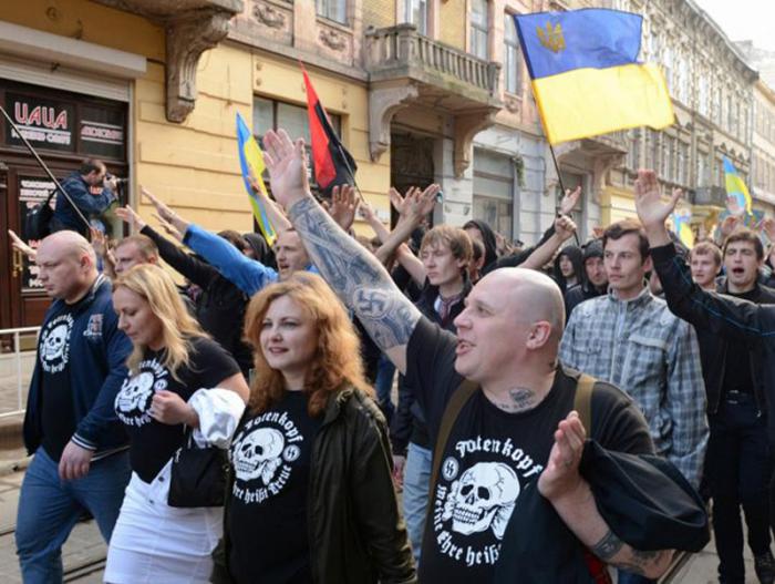 escuadrones neonazis en ucrania