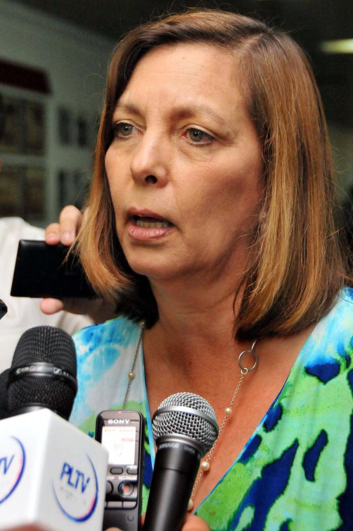 Josefina Vidal Addresses Deputies on U.S.-Cuba Relations