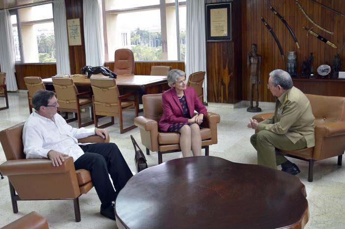 Raúl encuentro con Irina Bokova, 