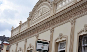 Policlínico  Julio Grave de Peralta, Holguín