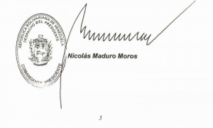 Firma de Nicolas Maduro