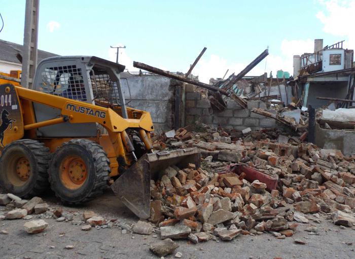 Equipos y medios se movilizaron de inmediato para restablecer la normalidad en las áreas más dañadas por la tormenta. 