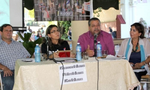 TWITTAZO .CUBA VS BLOQUEO.SEDE ICAP.2016