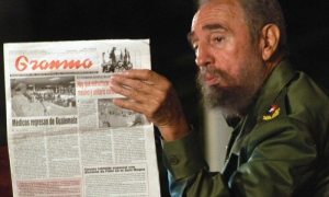 Fidel Habla en cardenas Matanzas por el 6to aniv de la batalla de ideas y cumpleñós de Elian Gonzalez Fid16315