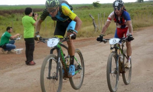 Titan Tropic Soroa 1mera etapa campamento y detalles de la carrera Diego tamayo ganador masculino de la etapa