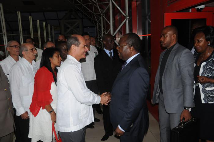 Rogelio Sierra viceministro de relaciones exteriores recibe al Excmo,Sr Clement Mouamba primer ministro,jefe de gobierno de la república del Congo