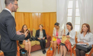 El Subdirector del CENECEX Manuel Vàzquez recibe a la  Relatora Especial de la ONU sobre los derechos humanos de las víctimas de trata de personas,Maria Grazia Giammarinaro