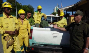 El cuerpo de guardabosques en Santiago de Cuba ha dispuestos las fuerzas y medios necesarios. Foto del autor.