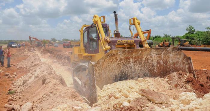 Recorrido por las zonas de la cuanca sur donde ocurriò la  afectaciòn de la conductora de agua para la capital