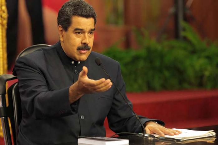 Durante una rueda de prensa Maduro ratificó que se mantendrá junto al pueblo venezolano. Foto: AVN