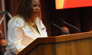 Acto por el XIII Aniversario de la fundación del ALBA presidido por el General de Ejército Raúl Castro Ruz, presidente de los Consejos de Estado y de Ministros y Nicolás Maduro Moro, presidente de la República Bolivariana de Venezuela. Doctora Yadzia Limo