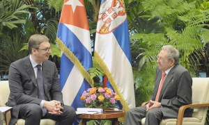 Recibió Raúl al presidente de Serbia