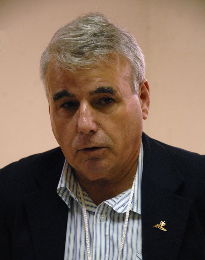 27 Feria Internacional del Libro de la Habana, Cuba 2018, La Cabaña, Sala Nicolás Guillén,Entrega de Premio Nacional de Ciencias Sociales y Humanisticas 2017 a Sergio Guerra Vilaboy,  historiador, investigador y profesor de Historia de América Latina en la Universidad de la Habana