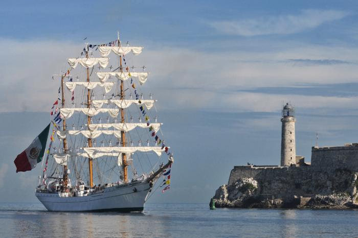 buque escuela Cuauhtémoc BE-01, de la Armada de México
