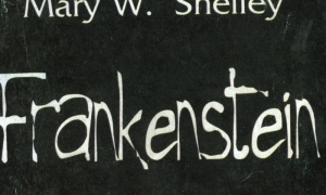 Portada del libro Frankenstein de la escritora Mary W. Shelley.