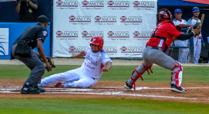 serie del Caribe 2019, Juego final entre los equipos Los Leñadores de Las Tunas de Cuba y Toros de herrera de Panamá, en el Estdio Rod Carew de Ciudad Panamá, gana las Serie el equipo de Panamá