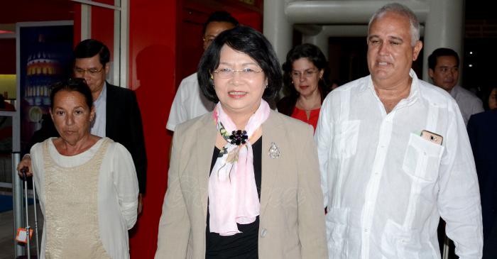 Llegó a Cuba Dang Thi Ngoc Thinh, vicepresidenta de Vietnam