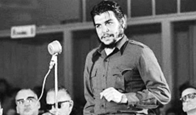 El Che denunció la Alianza para el Progreso en la Conferencia Interamericana de Economía celebrada en Punta del Este, Uruguay