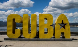 La Revolución no negocia su existencia foto: radio rebelde