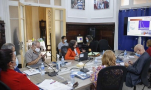 Prevén ensayos con candidatos vacunales contra la COVID-19 en pacientes pediátricos para finales de febrero