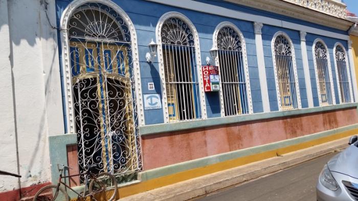 Los hostales de la Octava Villa destacan por su buena presencia.