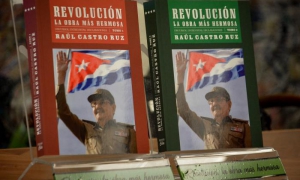 Presentado el libro Revolución, la obra más hermosa 