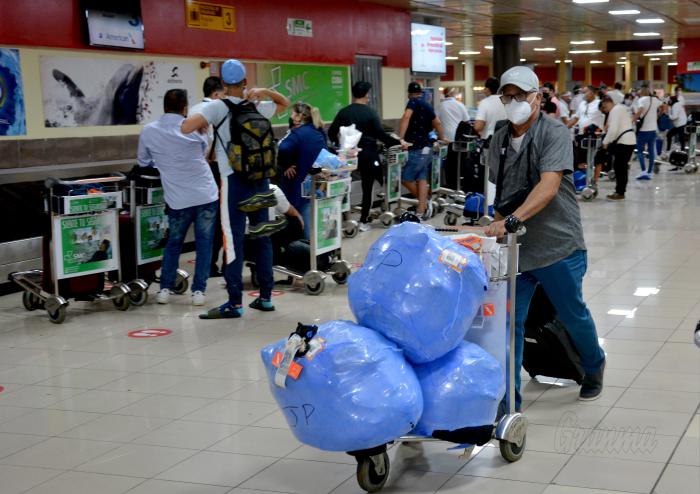 Nuevas regulaciones aduanales se ponen en marcha con las nuevas medidas de flexibilización de entrada libre de alimentos, aseo y medicinas.