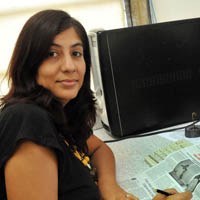 Karina Marr&oacute;n  Gonz&aacute;lez