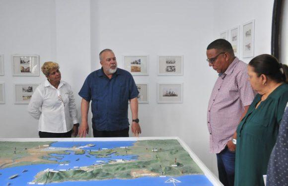 Preside Primer Ministro visita de trabajo a Caimanera