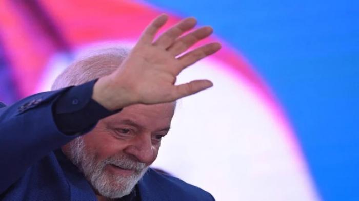 Lula firma ley para proteger a niños de las redes sociales