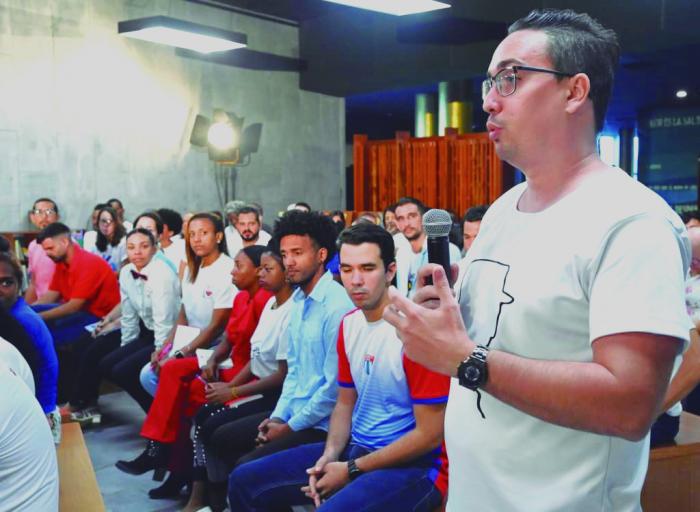Dos aniversarios juveniles que son pasado, presente y continuidad