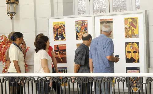 En la muestra se hace un resumen de los principales momentos de la 
vida militar cubana en estos 55 años de Revolución. / 
