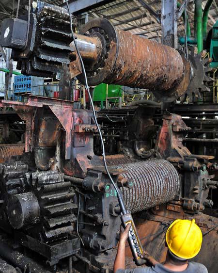 Hacer bien las reparaciones es imprescindible para que la zafra obtenga los resultados que necesita el país.