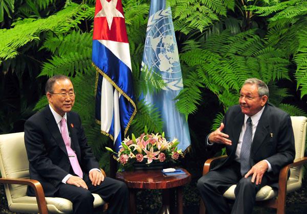 Raul recibe a Ban Ki-Moon