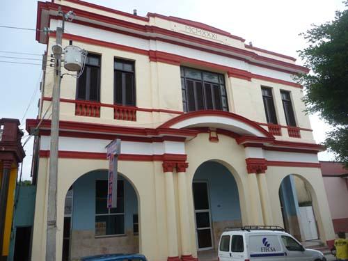 El hotel Plaza reabre como un proyecto de desarrollo local. 
