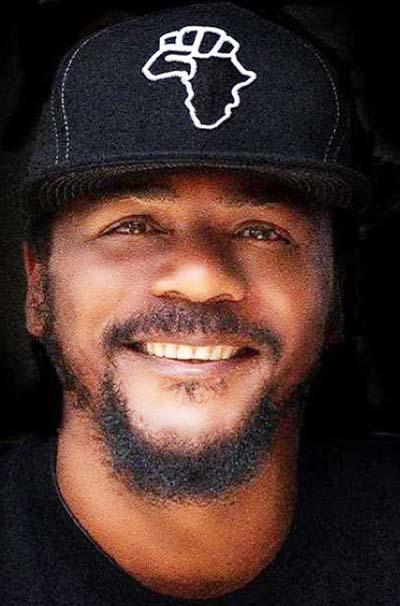 Sekuo Messiah Umoja, uno de los integrantes de Anónimo Consejo, acaba de debutar como solista con el álbum Ashe.