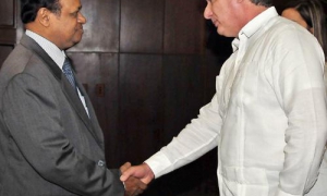 Díaz-Canel recibe a enviado del Presidente de Sri Lanka.