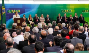 Dilma Rousseff, política económica de Brasil