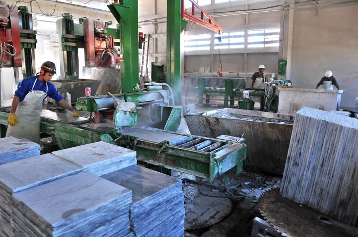 Trabajo sobre la industria del Marmol en la Isla de la Juventud