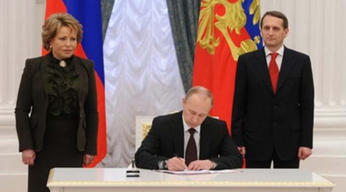 El presidente Putin firmó ley sobre la reunificación de Crimea y de la ciudad de Sebastopol a la Federación rusa.