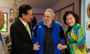 Fidel Castro y Nguyen Tan Dung