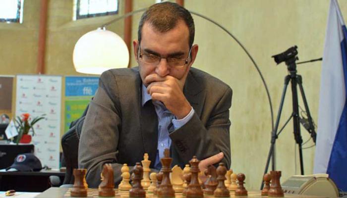 Leinier en la liga rusa.