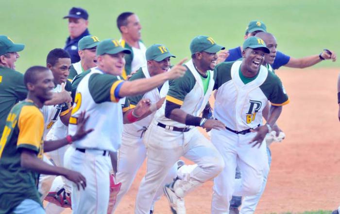 Play Off Final MTZ vs PR 5tor juego Jonron de Osniel Madera