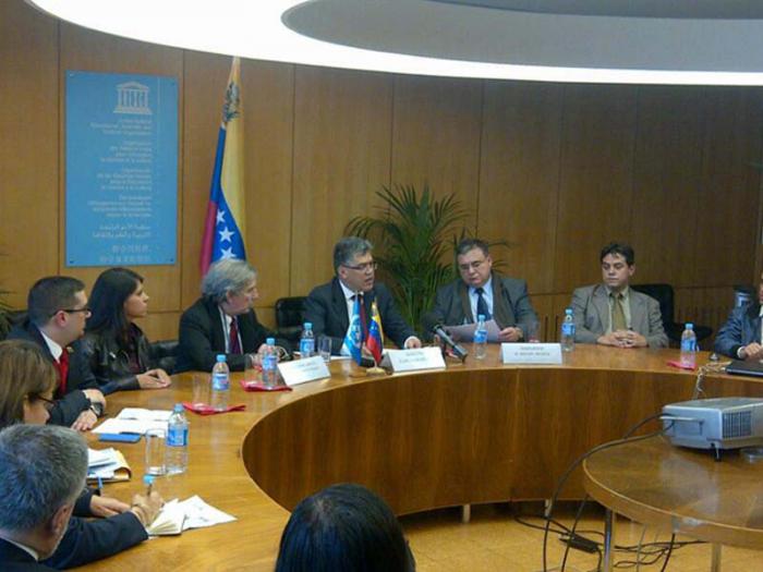 Jaua detalló la acciones violentas que han sufrido las instituciones académicas venezolanas.