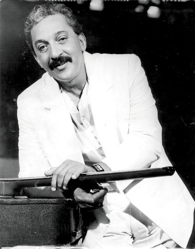 Juan Formel
Form0006