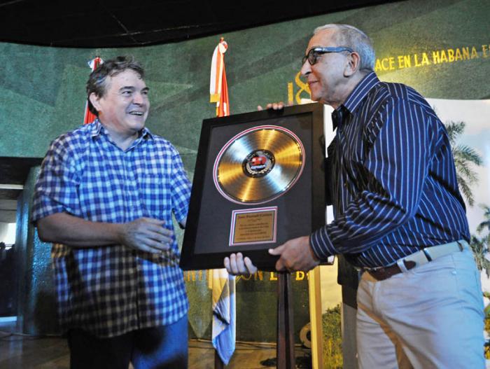 Juan Formel en la comisión Cultura y Medios del VIII Congreso de la UNEAC, celebrado en abril del 2014.