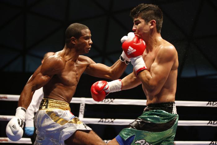 Mexico D.F. 15 noviembre 2013.
durante la funcion de  box del WSB entre Domadores de Cuba vs Guerreros Mexico, en las instalaciones del plan sexenal.

Foto:Imago7/Luis Licona