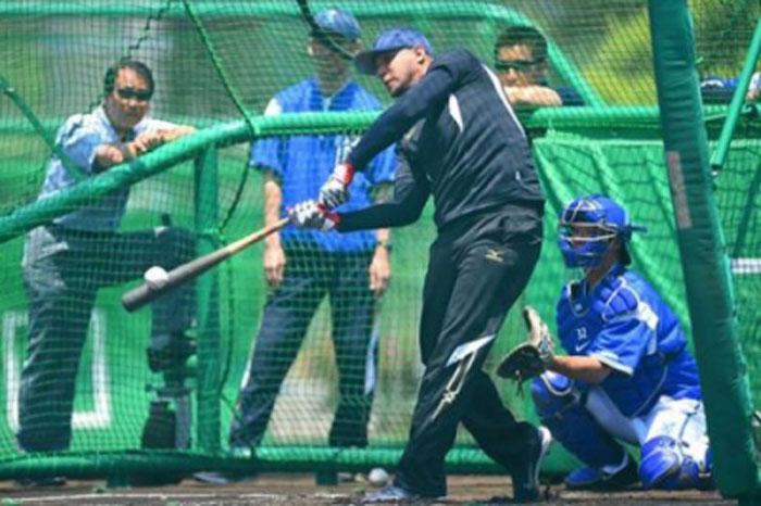 yulieski gourriel en Japon